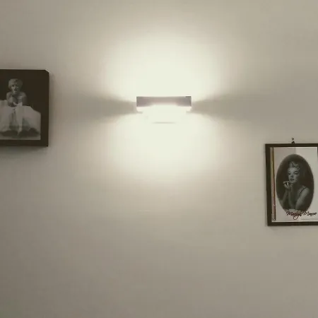 New Marilyn At Vatican Museum Apartment *
